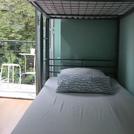 Check Hotel